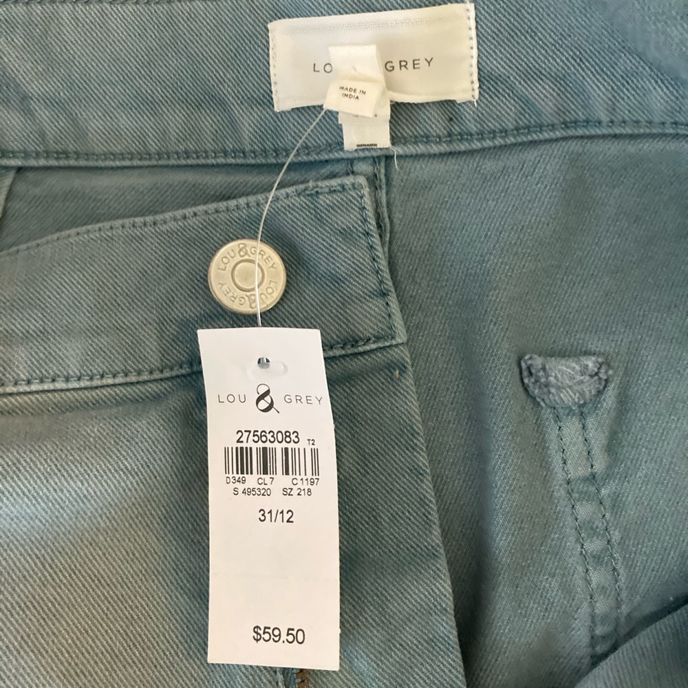 Lou & Grey high waist shorts